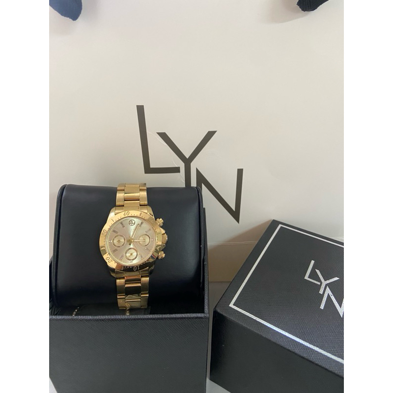 นาฬิกา LYN มือสอง แท้100% อุปกรณ์ครบ ❌งดต่อราคา ราคานี้ร้านปรับลดลงให้แล้วค่ะ❌