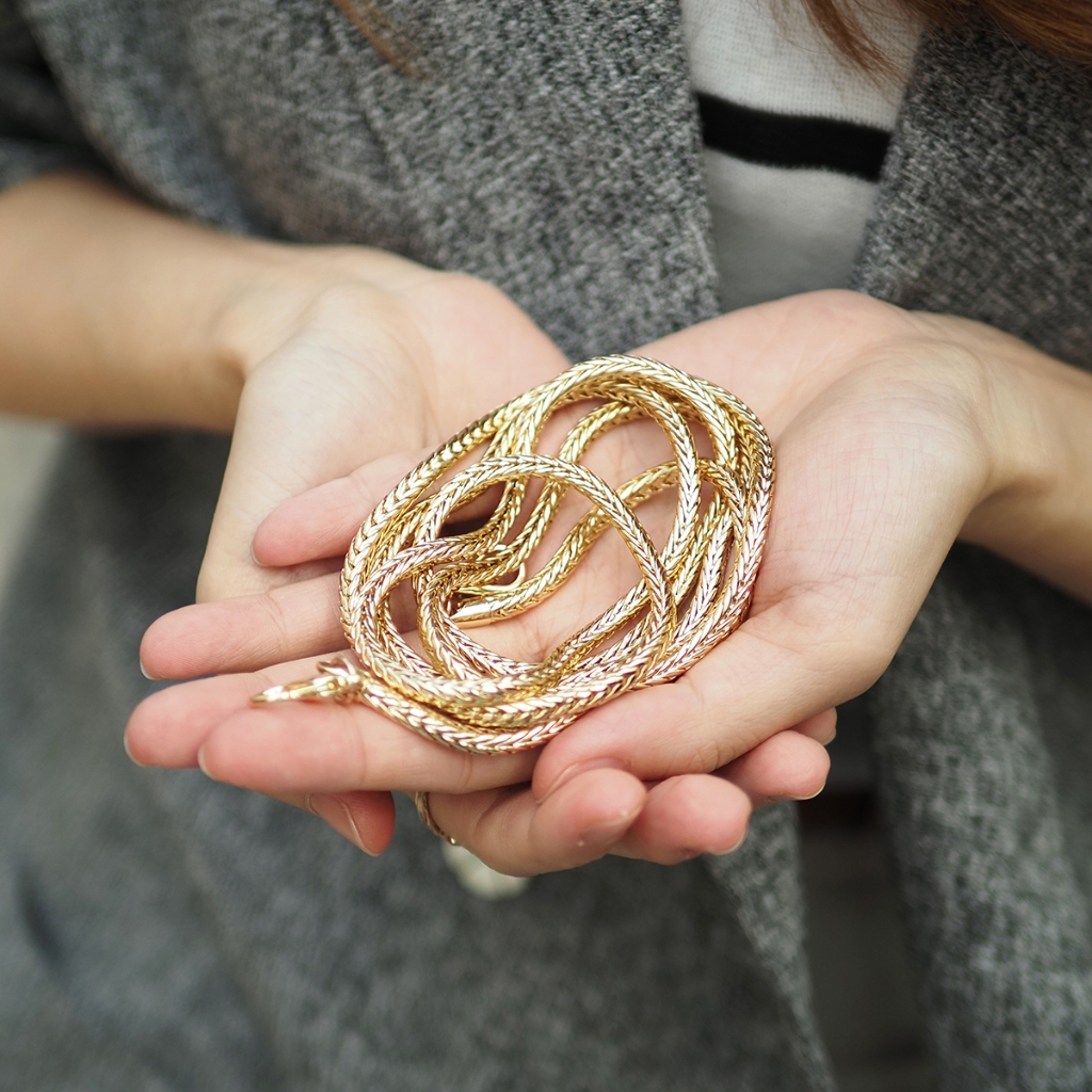 Chain strap สายสะพายโซ่สีทอง สำหรับแมทซ์กับกระเป๋าเล็ก Charin bag