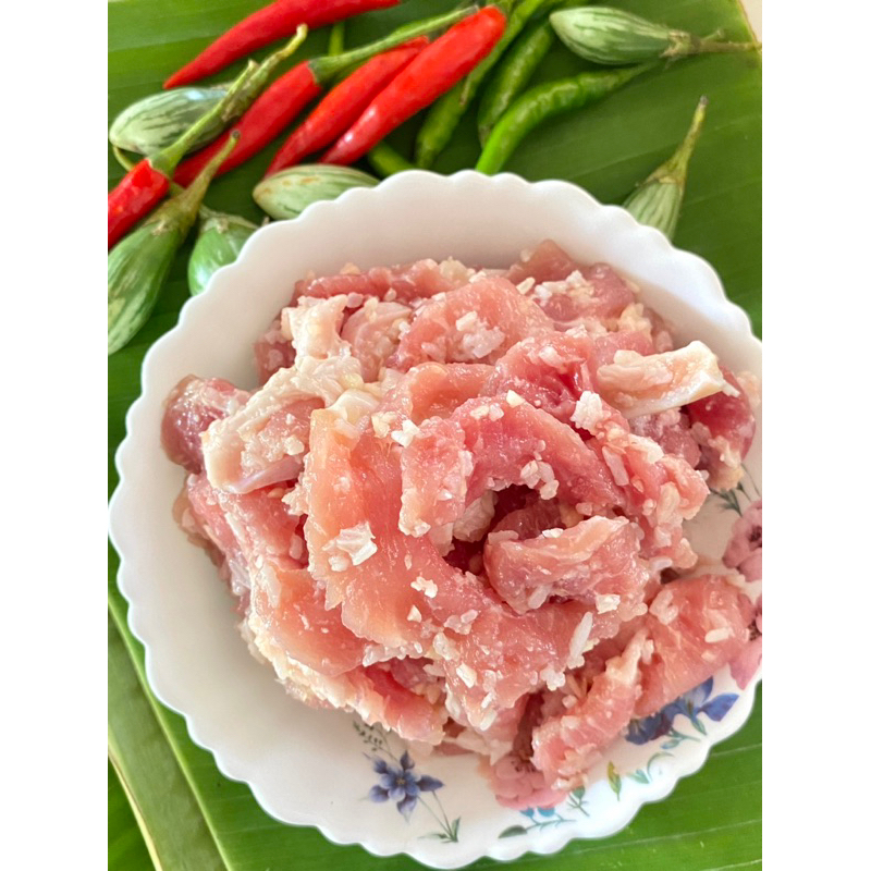 ส้มหมูชิ้นติดมัน 500 กรัม 149 บาท