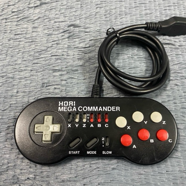จอยแท้ HORI MEGA COMMANDER Controller Pad สำหรับเครื่อง Sega Mega Drive