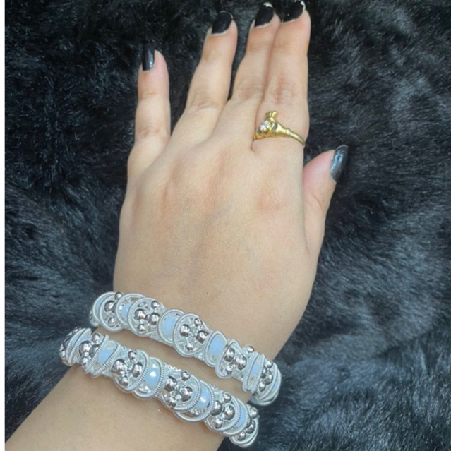 colorful bangles กำไลสำหรับผู้หญิง/ bangles for woman so beautiful