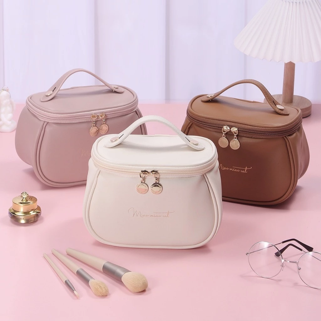 (GC-176)(พร้อมส่งจากไทย)กระเป๋าเครื่องสำอาง หนัง PU ทรงสี่เหลี่ยม เหมาะกับการเดินทาง