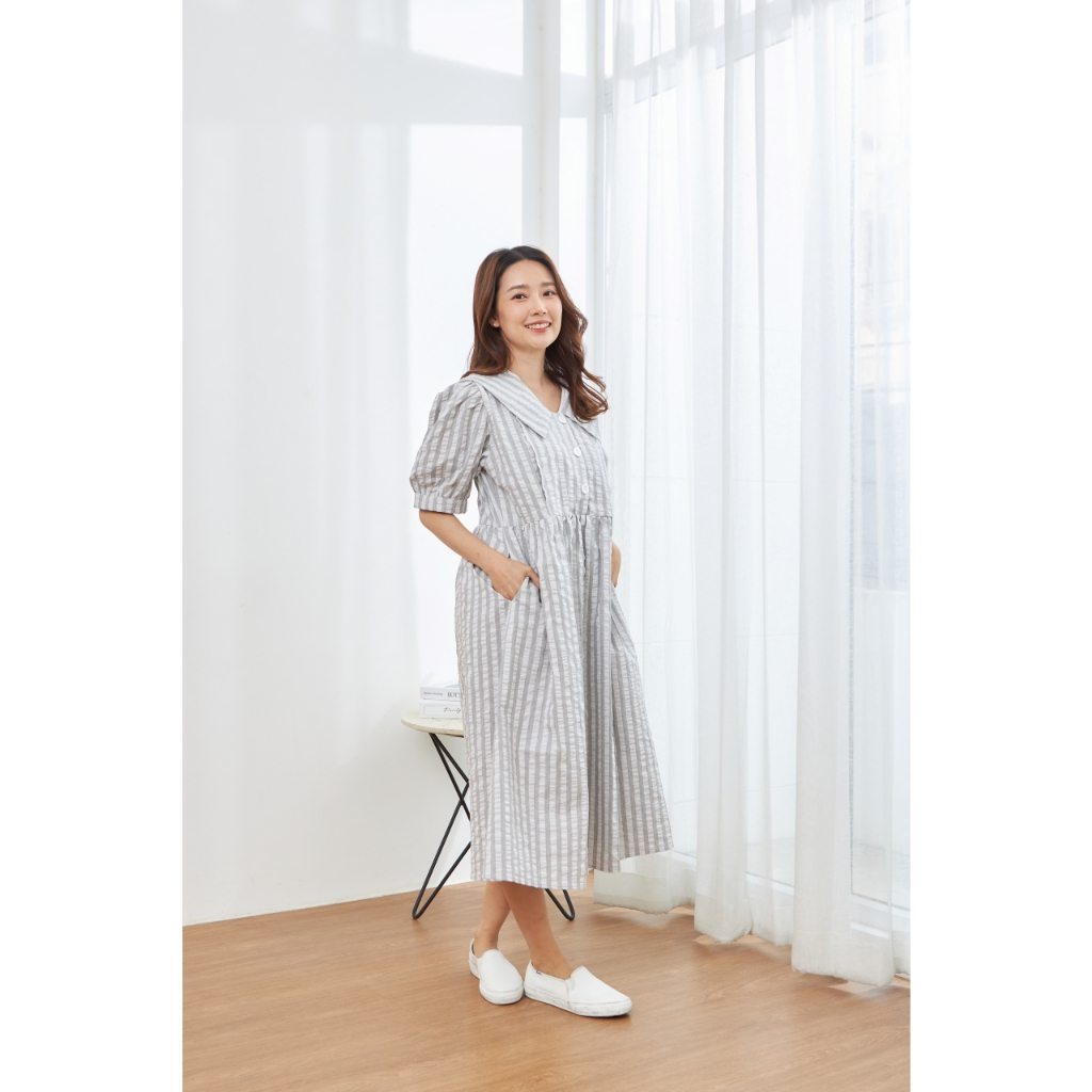 punnykode ชุดให้นม รุ่น Naomi Dress Gray White Strip