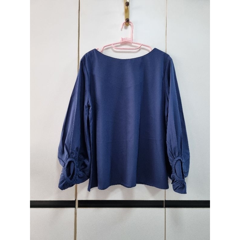 2nd Narit เสื้อแฟชั่นสีกรมท่า แขนยาว ผ้านิ่ม ใส่สบาย