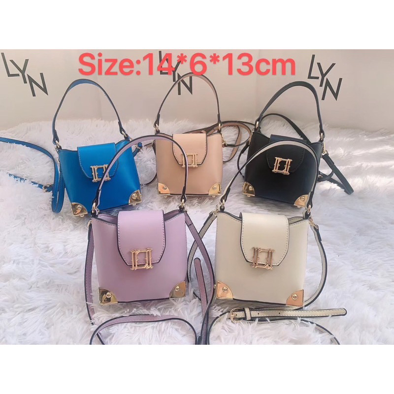 กระเป๋าLynจิ๋วสีดำมือ1มีถุงผ้า ป้ายแบรนด์ ถุงกระดาษ