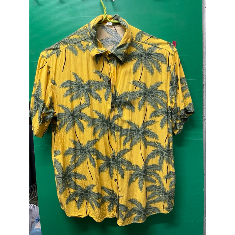 เสื้อเชิ้ตฮาวายแขนสั้น สีเหลืองลายต้นมะพร้าว งานมือ 2