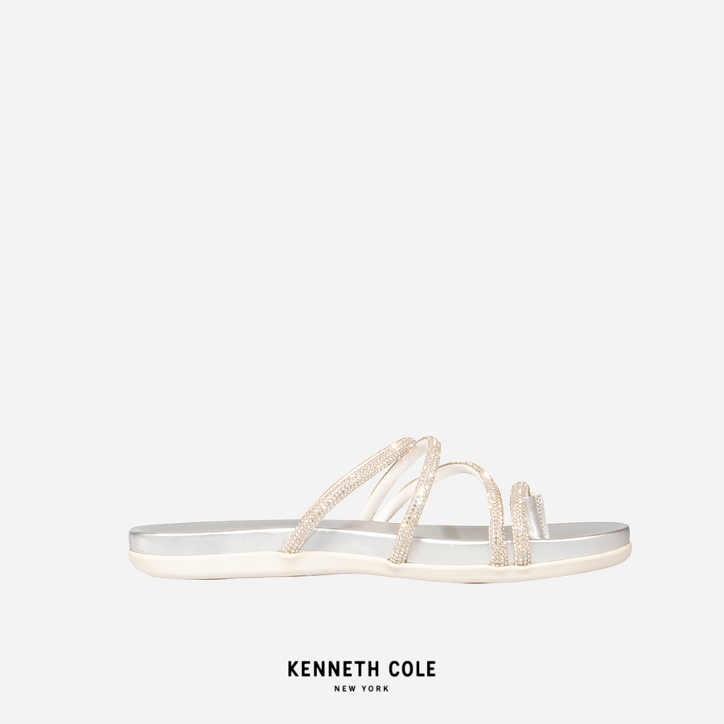 KENNETH COLE รองเท้าแตะผู้หญิง รุ่น IVY TOE LOOP SILVER สีเงิน ( SAN - RF93039SY-040 )