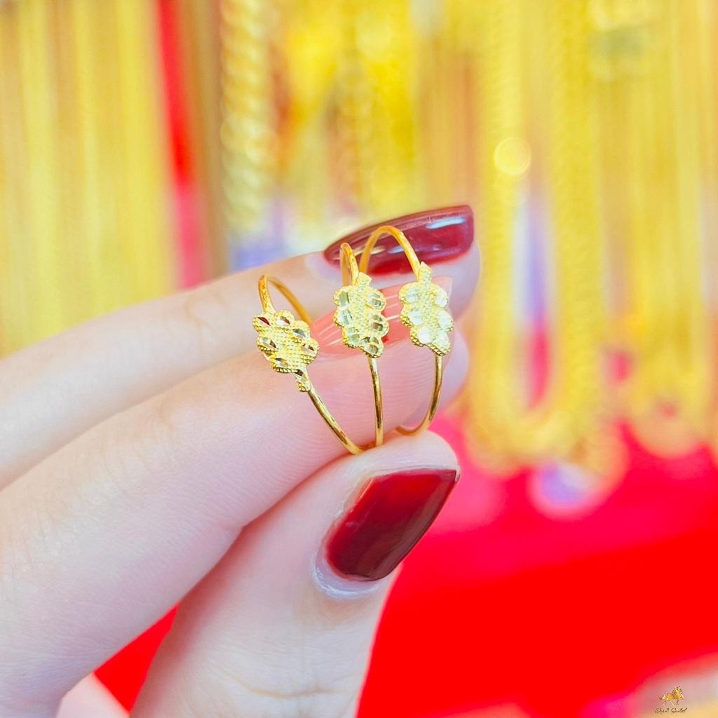 แหวนทองคำแท้ 0.3 กรัม ลายใบมะกอก ยอดนิยม ทองแท้ 96.5% ขายได้ จำนำได้ มีใบรับประกัน แหวนทอง แหวนทองคำแท้