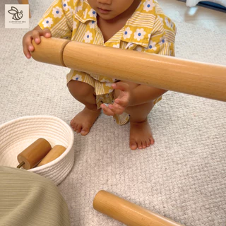โต๊ะไม้เด็กทรงสี่เหลี่ยม พรีเมี่ยม ใช้ไม้นำเข้าจากยอรมัน ผิวสัมผัสเร/Kid Wooden Study Table Height Adjustable 8month-6Y