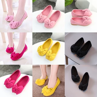 รองเท้าคัชชู สีพื้น พื้นนิ่ม ใส่สบาย สำหรับผู้หญิง รุ่น