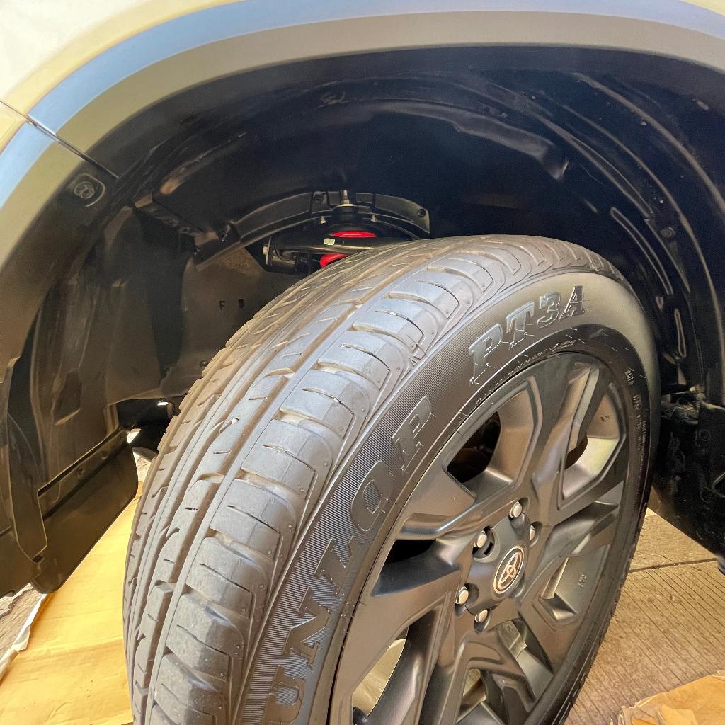 กันโคลนซุ้มล้อ (ไม่ต้องเจาะตัวรถ) TOYOTA FORTUNER ปี 2015-2026 (สามารใช้ได้ทุกรุ่น) บังโคลนรถยนต์