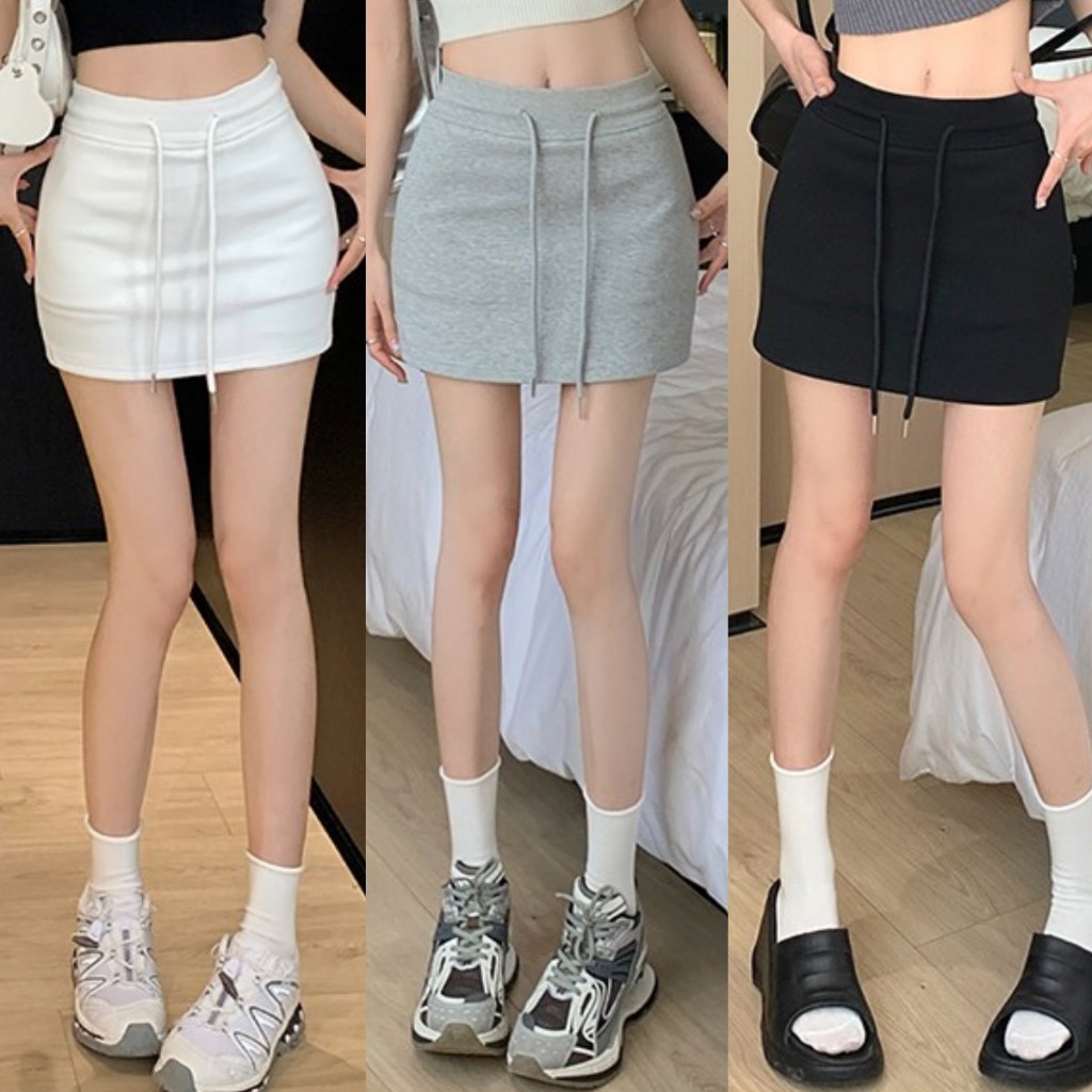 กระโปรงสั้น กระโปรงกระชับก้น มีกระเป๋าสองข้าง ขอบแอวพร้อมสาย สีพื้น #11326