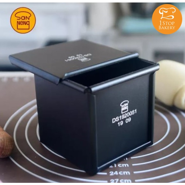 San Neng DS1920051 Non-stick Square Loaf Pan 10x10x10 / พิมพ์อบขนมปังทรงสี่เหลี่ยมเคลือบสารกันติด