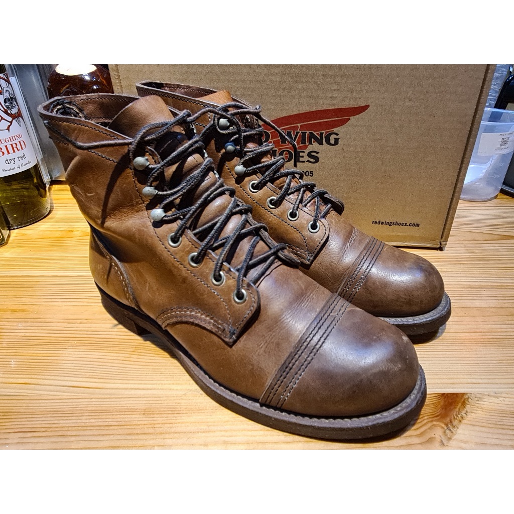 รองเท้า บูท Red Wing Iron Ranger 8111 Boots Size 9 US 42 EU Made in USA