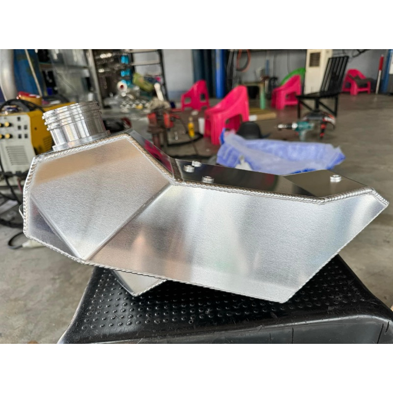 ถังน้ำมันมิเนียมKLX140 แปลงหัวฉีด