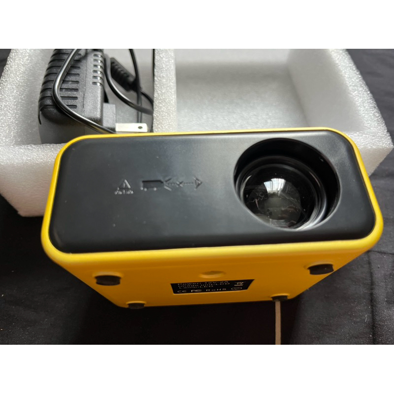 mini projector พร้อมผ้า