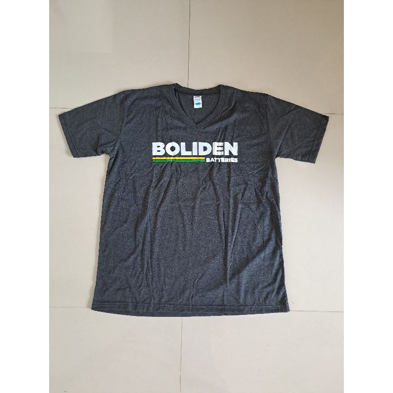 เสื้อยืด คอวี boliden