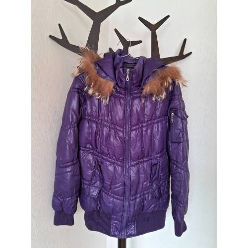 เสื้อขนเป็ดแท้ นวม สีม่วง pendora ผ้านิ่มสภาพดี ใส่ไปต่างประเทศ มือสอง มีเฟอร์ fur มีฮู๊ด กันหนาวใน 
