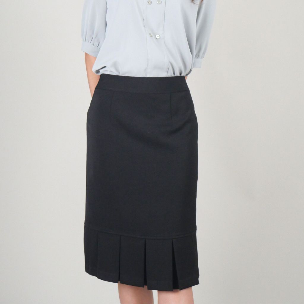 กระโปรงปิยารัตน์ กระโปรงทรงตรง จีบชาย ผ้านาโน สีดำ ไซส์ S,M,L,XL,2XL,3XL,4XL, 5XLยาว 24 นิ้ว skirt – โปรปัง