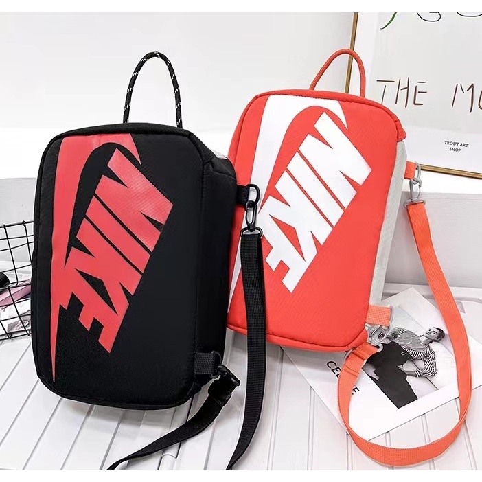 Nikeกระเป๋าใส่รองเท้าฝึกซ้อมคุณภาพสูงกระเป๋าสะพายข้าง