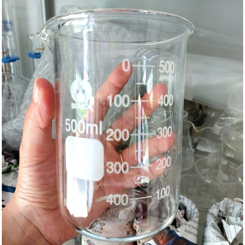 บีกเกอร์แก้ว แก้วตวง ขนาด 50,100,150,250,500,1000 ML ยี่ห้อ BOMEX,EP Boro เกรดเดียวกันคะ
