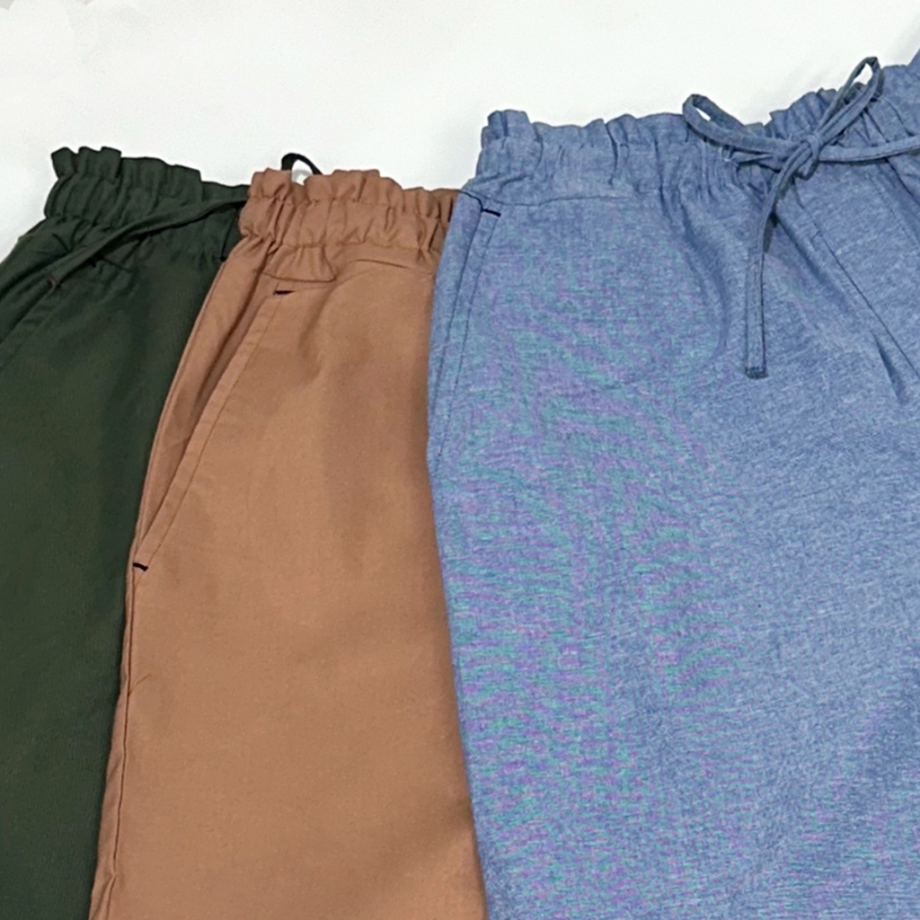 PORTLAND กางเกงขาสั้นเอวสม็อบ 3 สี / Regular-Fit Drawstring Shorts