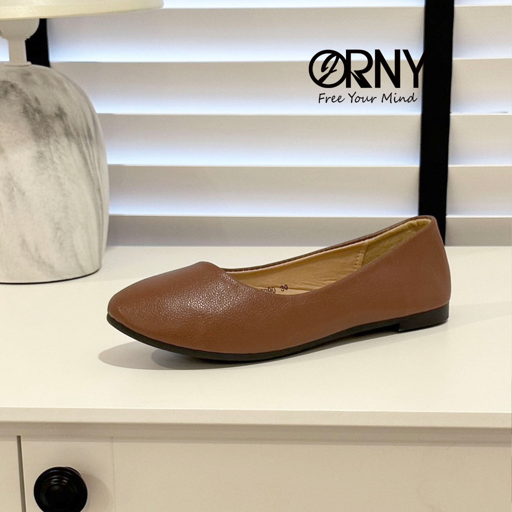 Defect Sale⭐️มีตำหนิ มีไซส์ 42 ✨ ORNY(ออร์นี่) ® รองเท้าคัชชูส้นแบน OY090