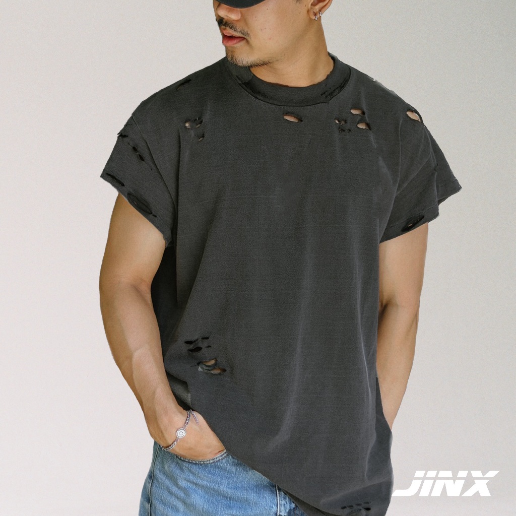 เสื้อยืดฟอกแขนตัดแต่งรอยขาด Jinx short sleeves ripped faded t-shirt