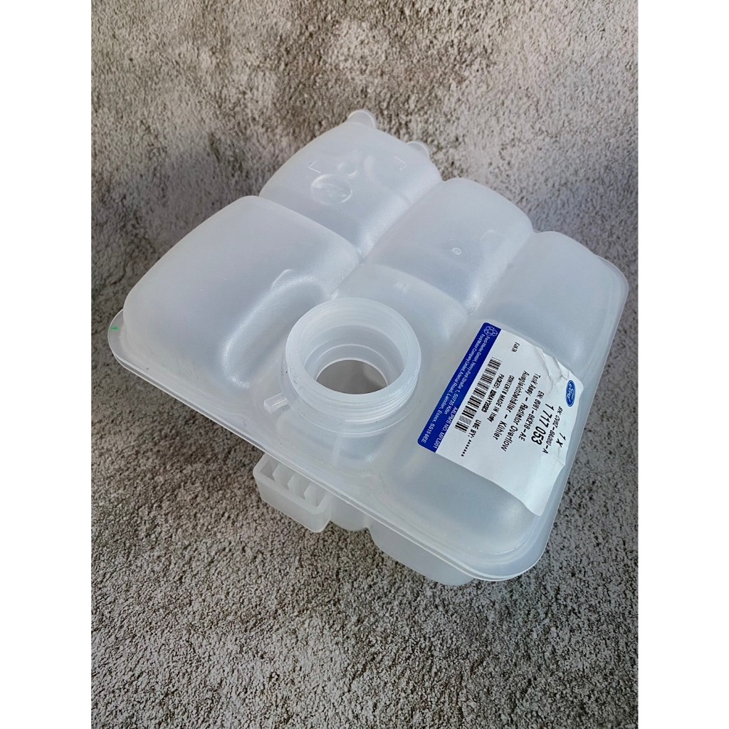 ถังพักน้ำFord Focus MK3