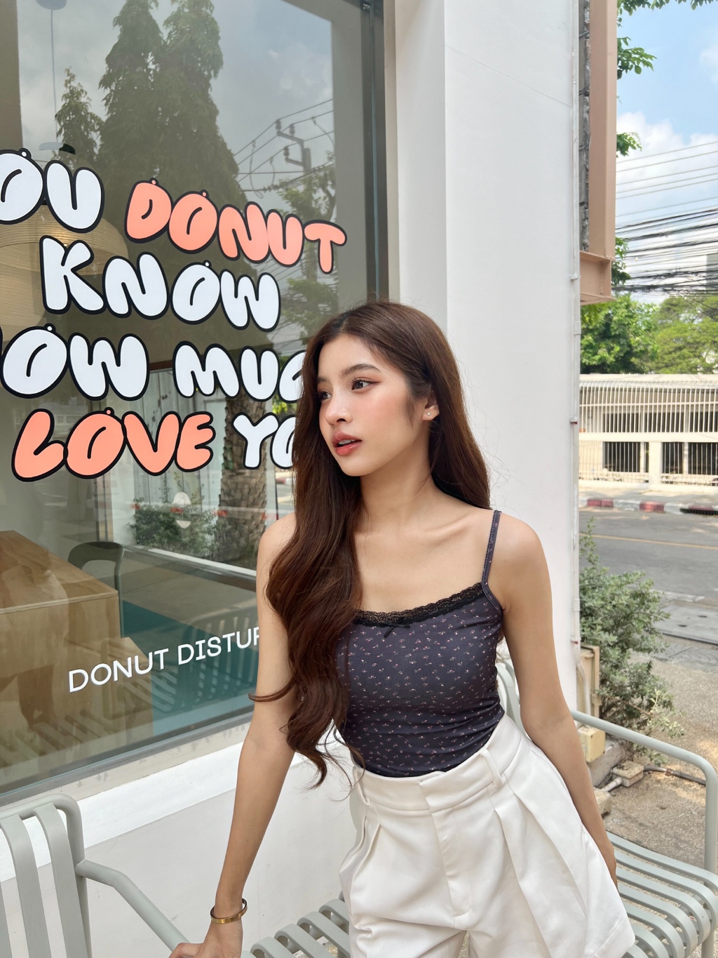Aurora พร้อมส่ง เสื้อสายเดี่ยว มีฟองน้ำ ผ้าลูกไม้ แต่งขอบ ลายดอกไม้ แบบเข้ารูป สไตล์เกาหลี ดีเทลโบว์เล็กๆตรงกลาง bra9094 ราคา ถูกที่สุด ดีลบีเคเค แกลเลอรีภาพที่ 4