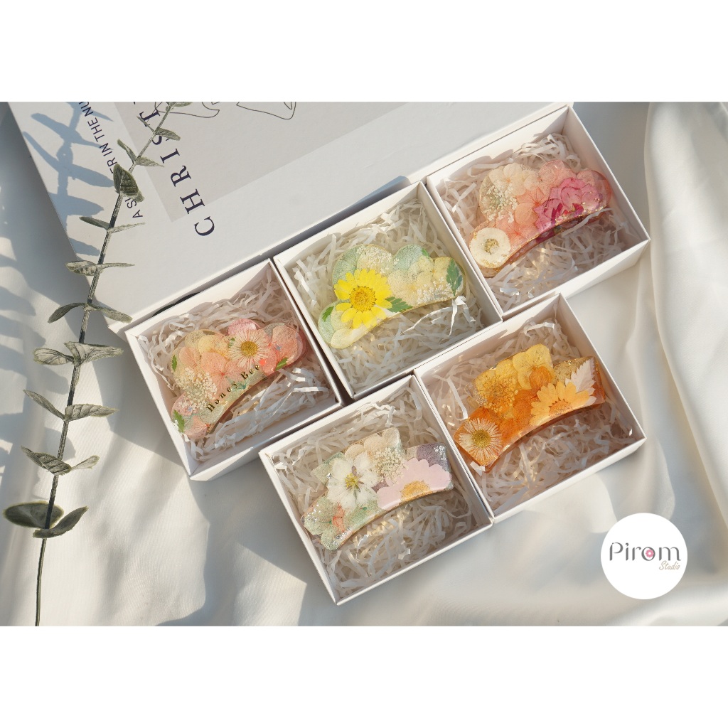 กิ๊ฟหนีบผมเรซิ่นดอกไม้ * รุ่นนี้หนีบผมครึ่งหัว *