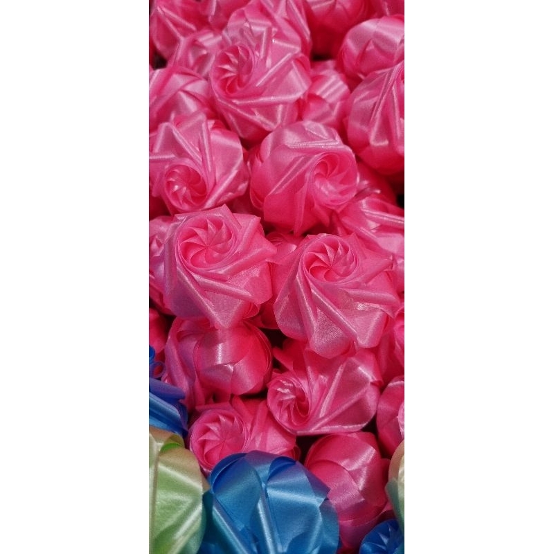 เหรียญโปรยทานกุหลาบแย้ม คละสี ตัวเปล่า หนึ่งแพ็คมี50ชิ้น#สินค้ามีพร้อมส่ง