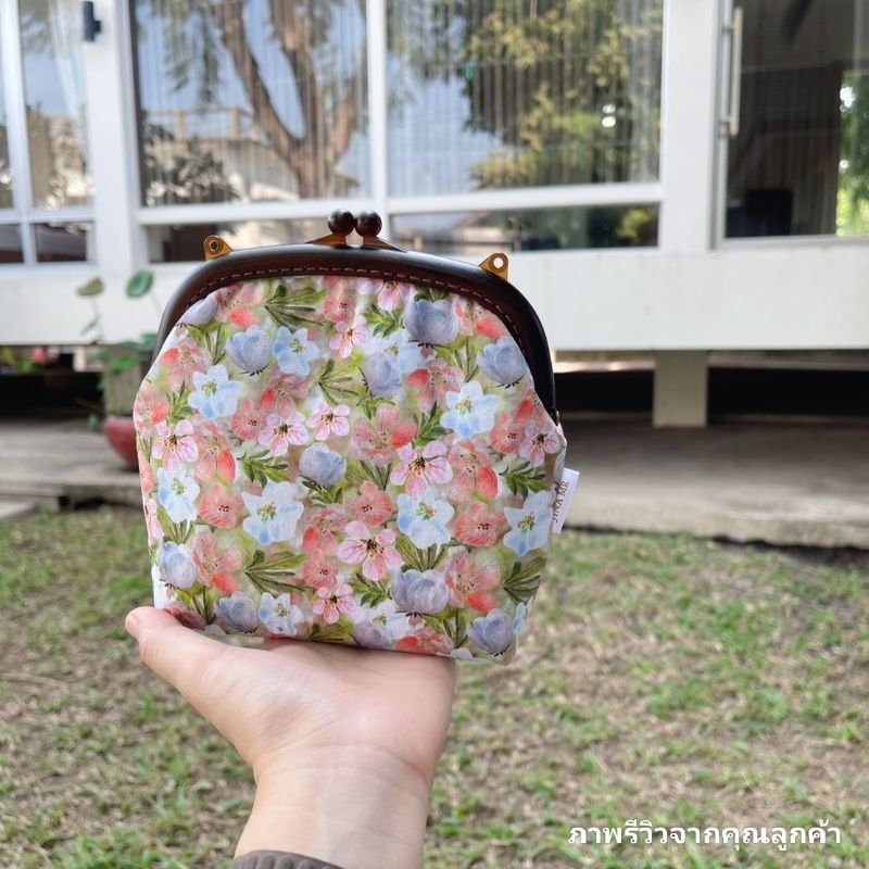 กระเป๋าปิ๊กแป๊ก (flowers) ขนาด 6×6.5 นิ้ว