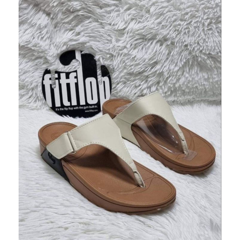 รองเท้าแตะFitFlopสำหรับผู้หญิงสินค้าจัดส่งครบวัน