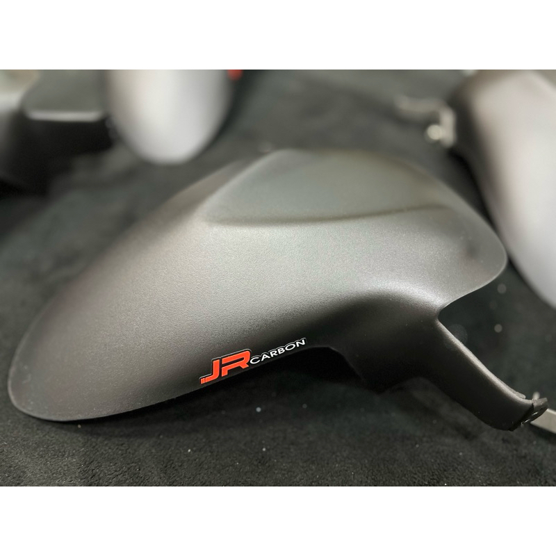 กันดีดบังโคลนหลังสีดำ Xmax300 งานJRcarbon💯