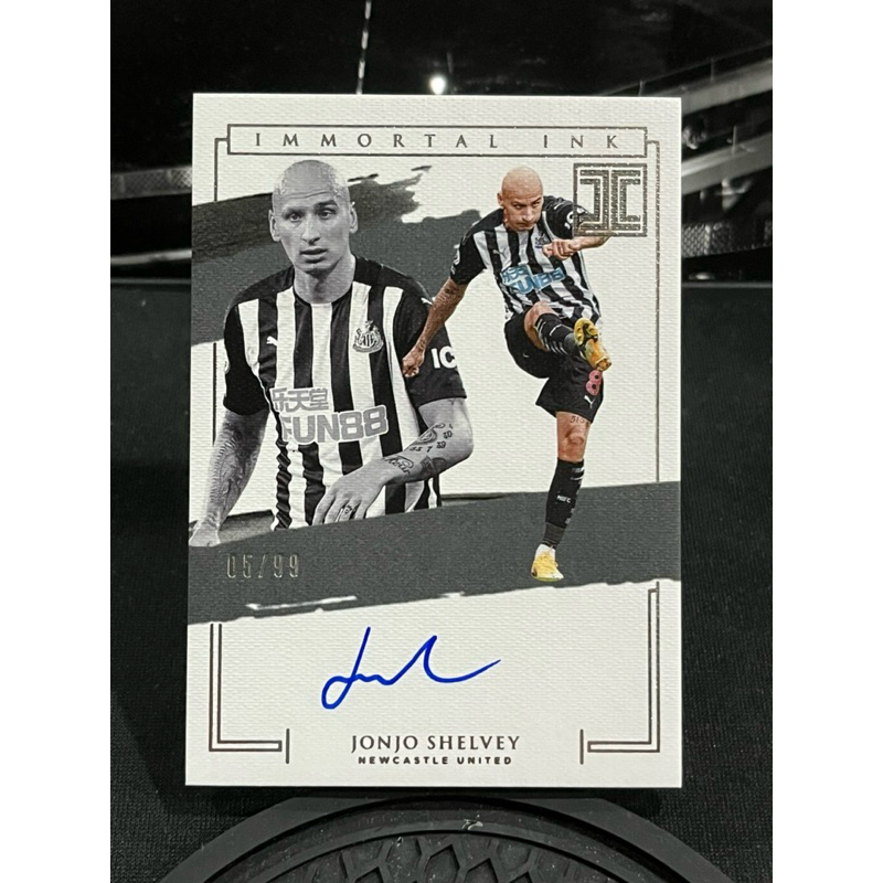 ลายเซ็นแท้ Jonjo Shelvey /99 (on card) - Panini Impeccable Immortal Ink Auto (Newcastle United)