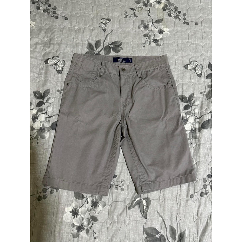 BOVY JEANS Cootton - กางเกงคอตตอนขาสั้นสีเทา แท้ สภาพดี