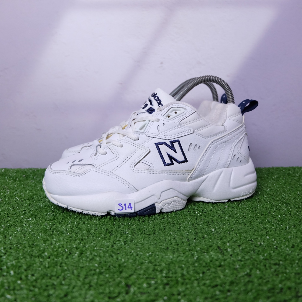 (36.5/23 cm) New Balance 608 White Navy สภาพสวยๆ นิวบาลานซ์มือ2ของแท้💯 รองเท้าผ้าใบผู้หญิง