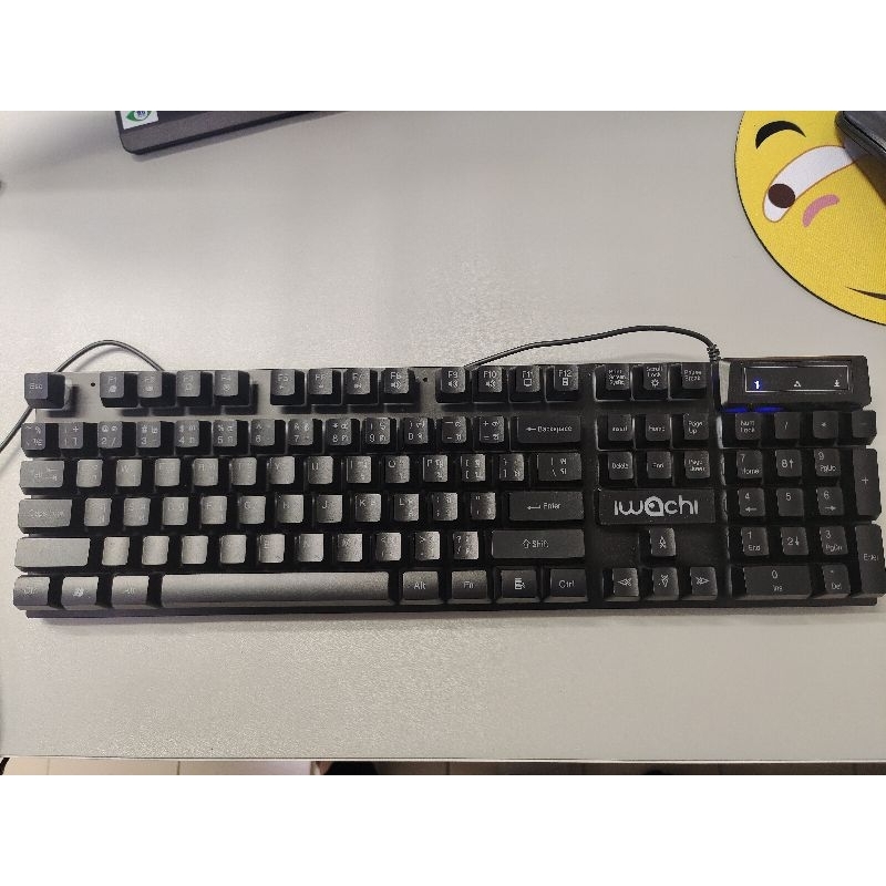 คีย์บอร์ด IWACHI K5 ไฟ RGB คีย์บอร์ดเกมมิ่งมีสาย แป้นพิมพ์ภาษาไทย เสียงเบา สีขาวฟ้าล้อมขาว