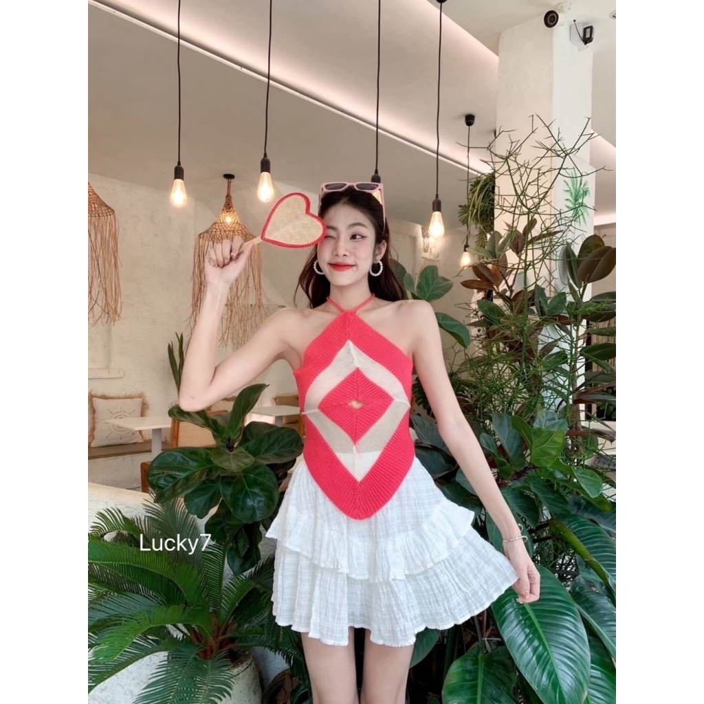 BEIIEW เสื้อไหมพรมผูกคอดีไซน์คล้ายผ้าเช็ดหน้าต้อนรับซัมเมอร์เลยค่า ผูกหลังดูเซกซี่ไปอีกกก พร้อมส่ง 7 สี