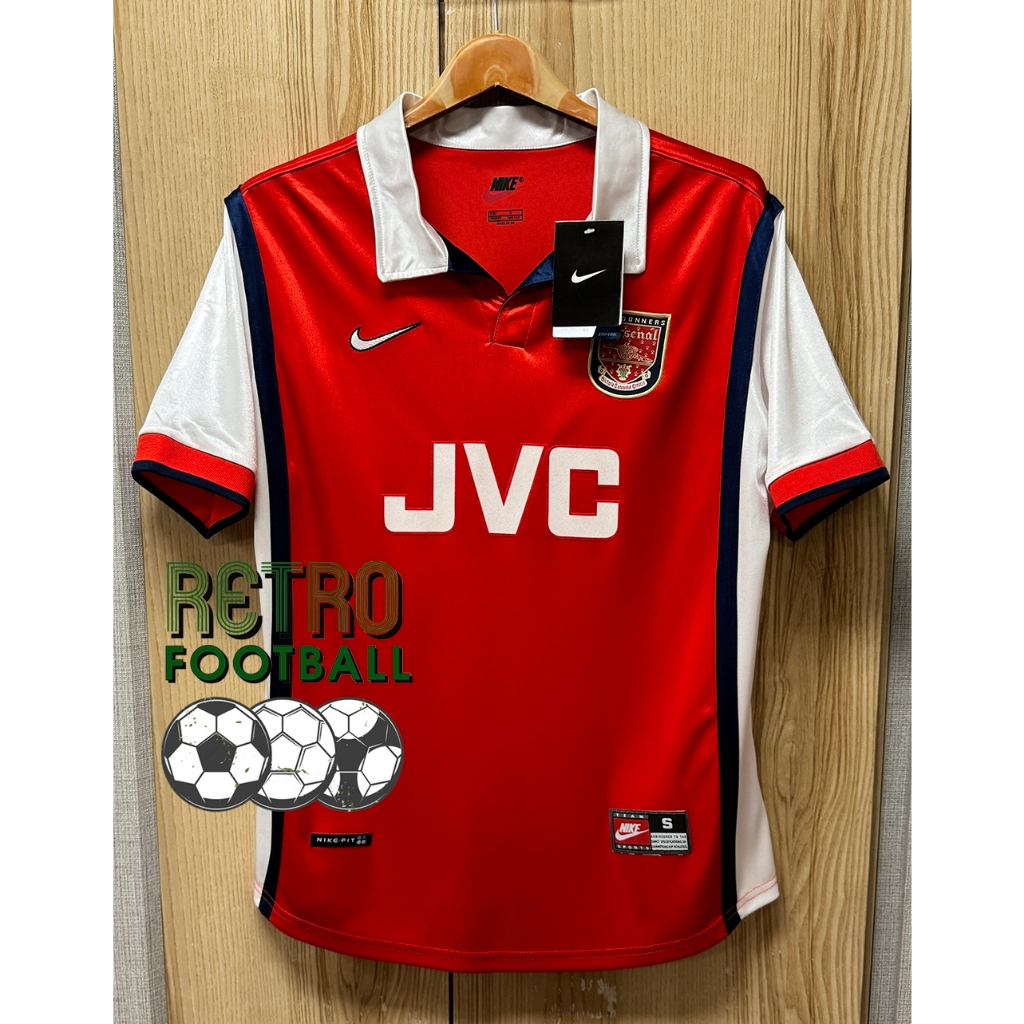 เสื้อฟุตบอล [Retro] ย้อนยุค Arsenal ปี1998/1999 Home เฟล๊ก HENRY, BERGKAMP กล้ารับประกันสินค้า