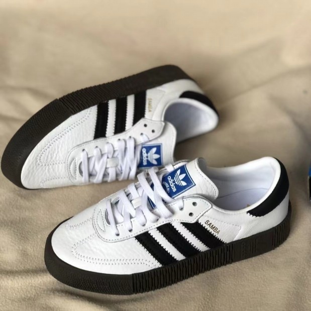 ADIDAS Originals Samba "whhite" sneakers shoes รองเท้าผ้าใบ