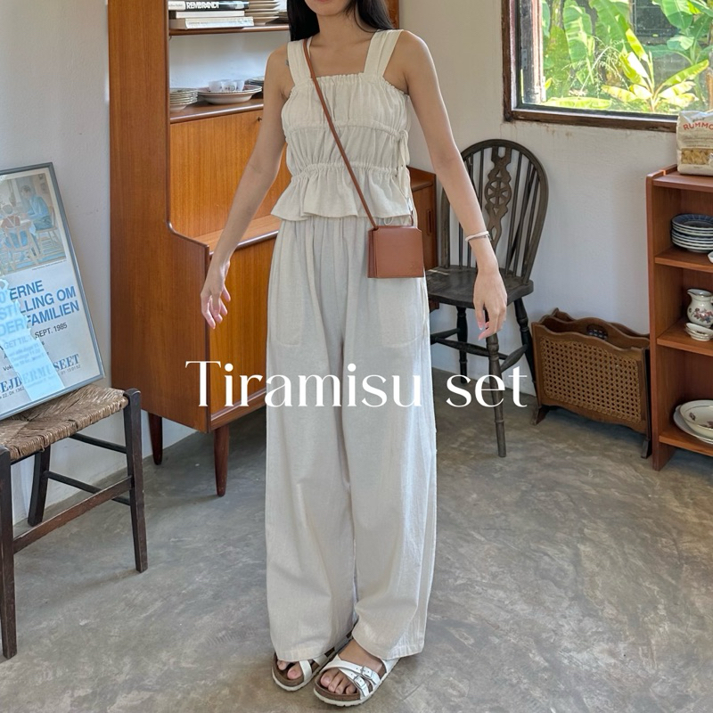 Tiramisu set เสื้อมินิมอลผู้หญิง เสื้อผ้าฝ้ายเชือกผูก2ชั้น ชุดไปทะเล ชุดไปคาเฟ่