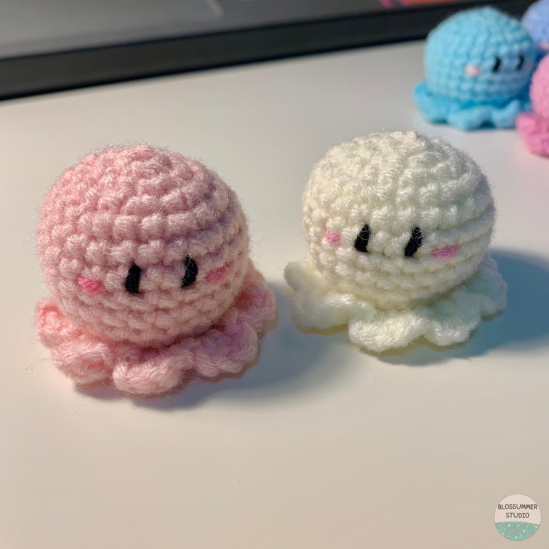 bsm.stu | octopus keychain พวงกุญแจปลาหมึกไหมพรม