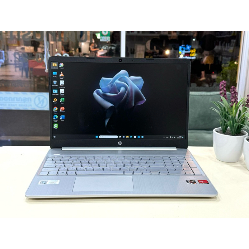 Notebook HP 15s-eq2168AU สีเงิน