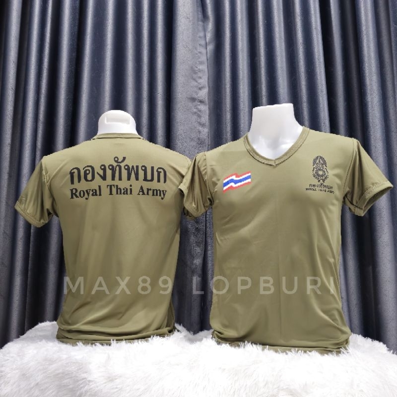 เสื้อยืดทหารกองทัพบก อกซ้ายโลโก้กองทัพบก อกขวาธงชาติพริ้ว แขนสั้น คอวี
