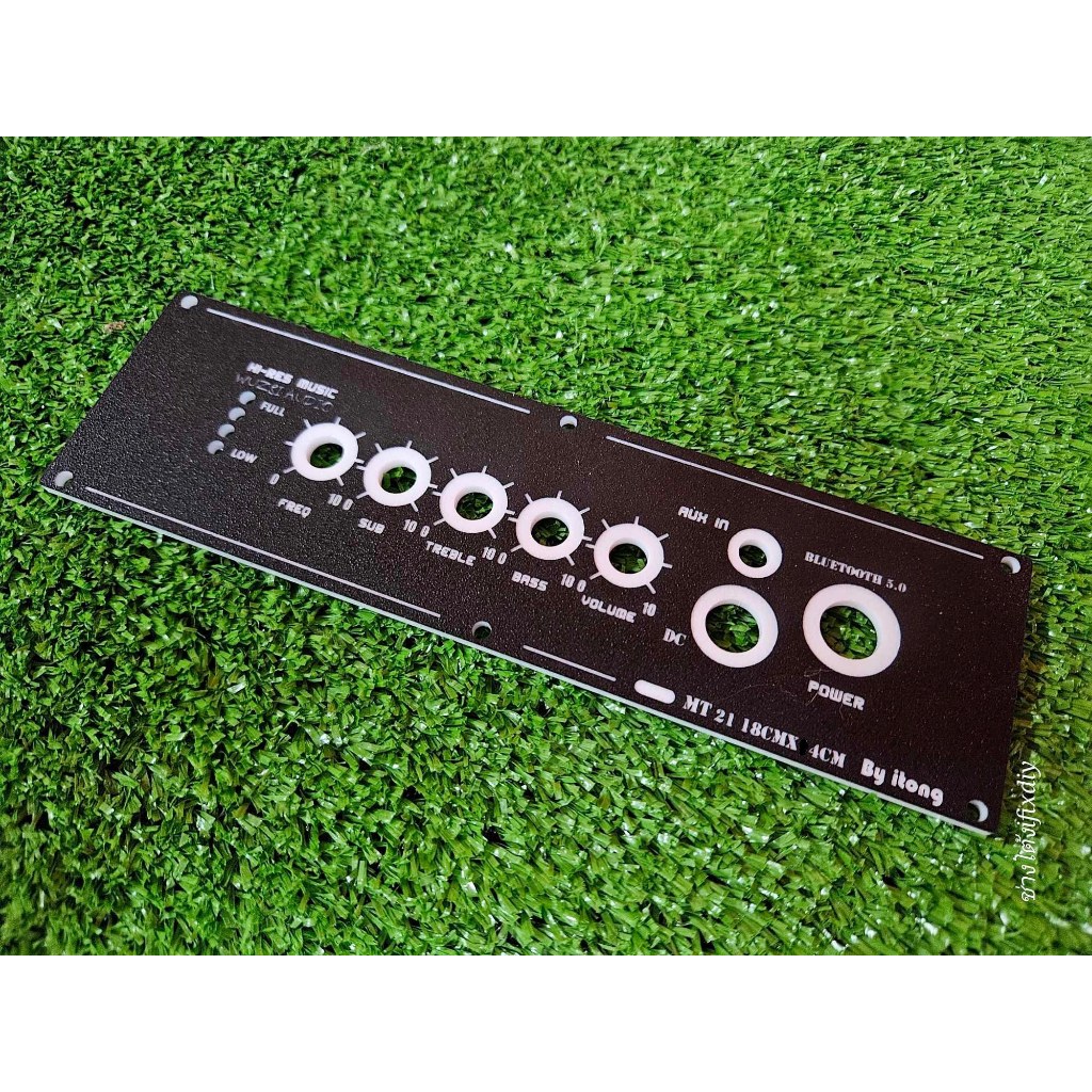 แผ่นเพลท MT21 18cm x 4cm อะคิลิคสีดำด้าน ขนาดแผ่น 21*5.7 ซม