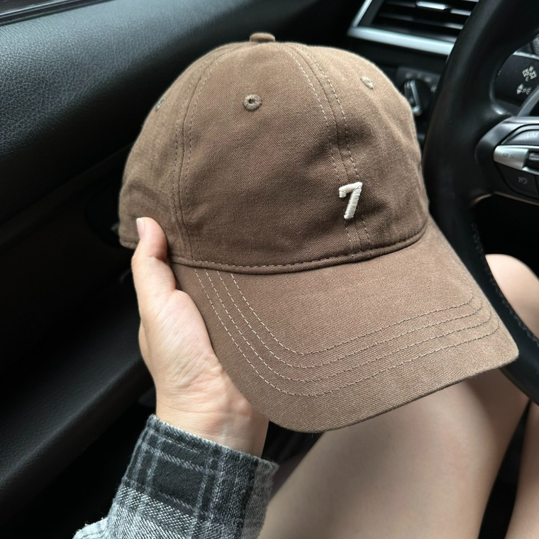 (พร้อมส่ง🤎) หมวกแก็ปปัก อักษร 7 มี 6สี มินิมอลสุดๆ ทรงสวยมาก ผ้า cotton ใส่สบาย หมวกสไตล์เกาหลี หมวกมินิมอล