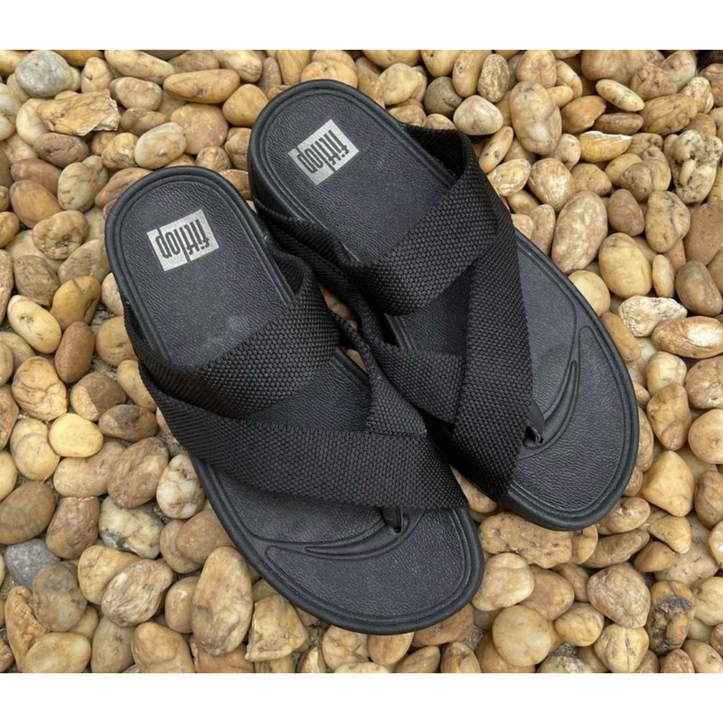 รองเท้าเเตะ fitflop สลิงรุ่นใหม่ สวย ใส่ได้ทั้ง หญิงและชายไซร้ 36----44