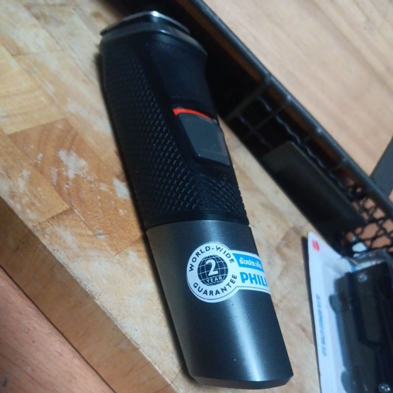 PHILIPS ที่ตัดผมและโกนหนวด รุ่น MG-5720